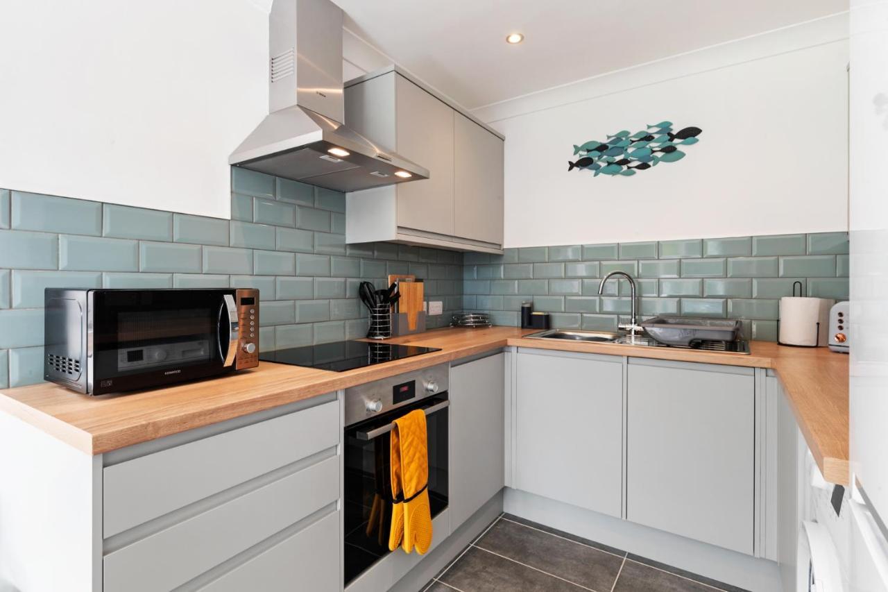25 Coedrath Park - Sea Views From Balcony, Short Walk To Beach, Parking Saundersfoot Exteriér fotografie
